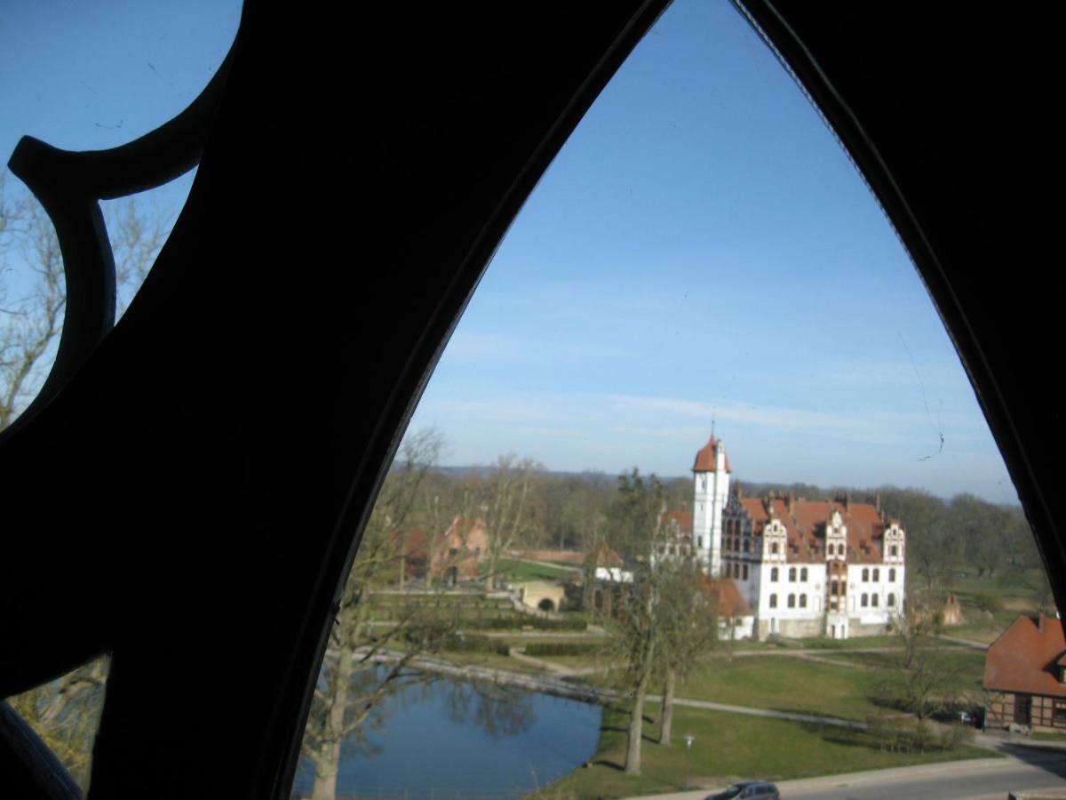 Historisches Gebaeude " Rentmeisteramt" Basedow Basedow  Luaran gambar